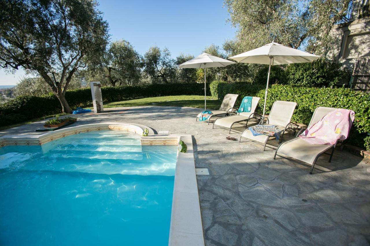 Le Raganelle Hotel Oneglia Kültér fotó