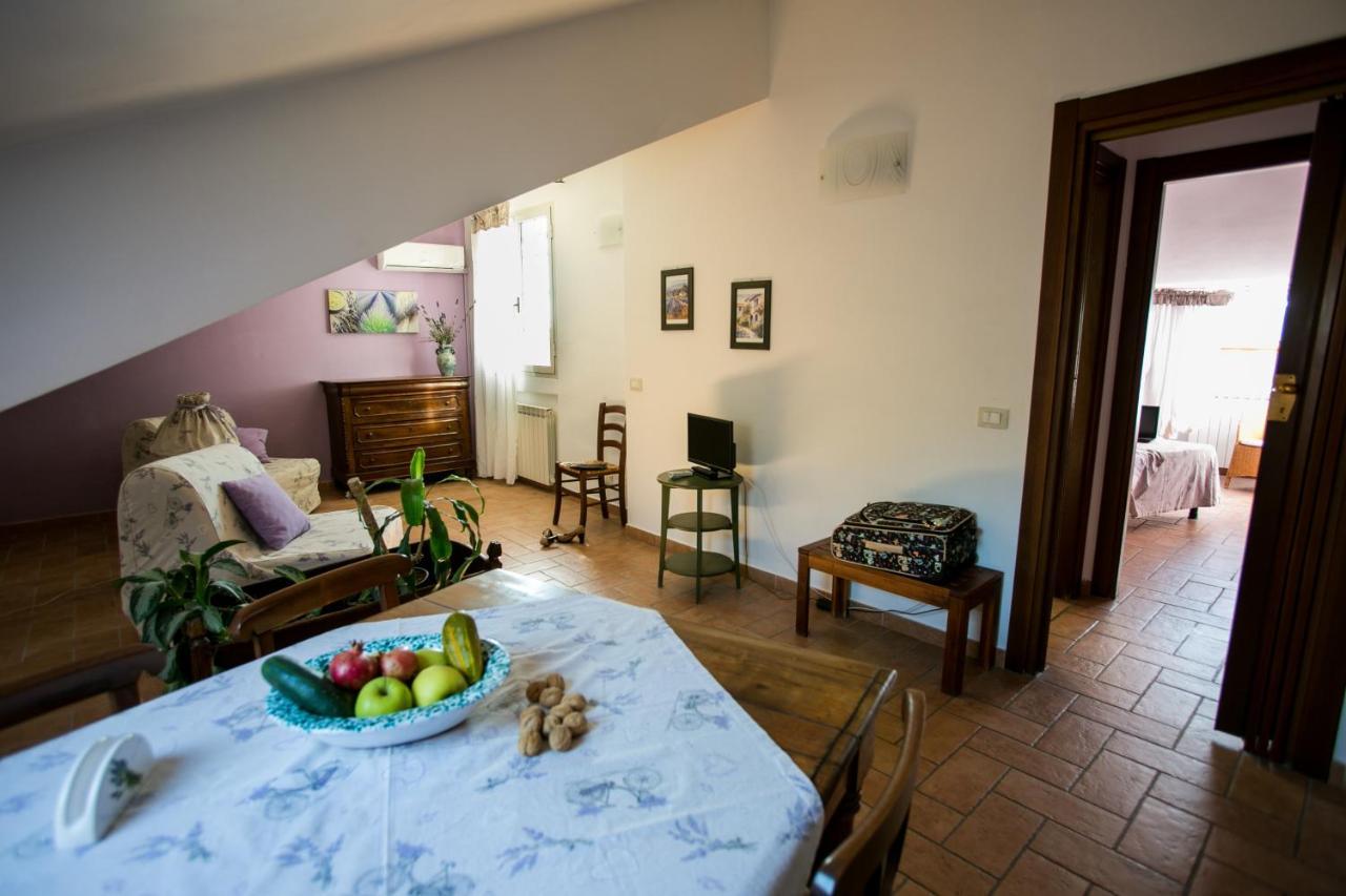 Le Raganelle Hotel Oneglia Kültér fotó