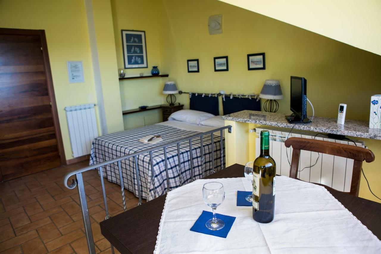 Le Raganelle Hotel Oneglia Kültér fotó