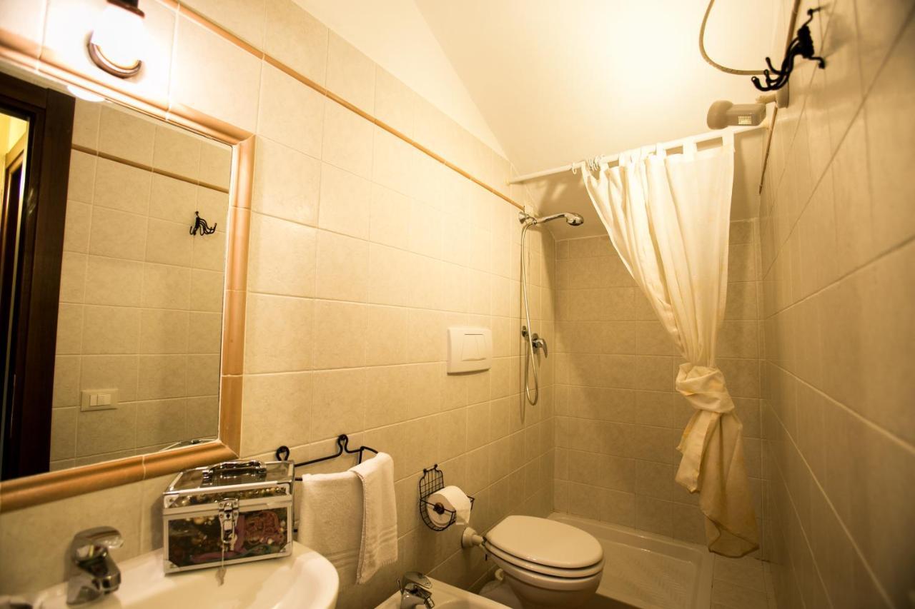 Le Raganelle Hotel Oneglia Kültér fotó