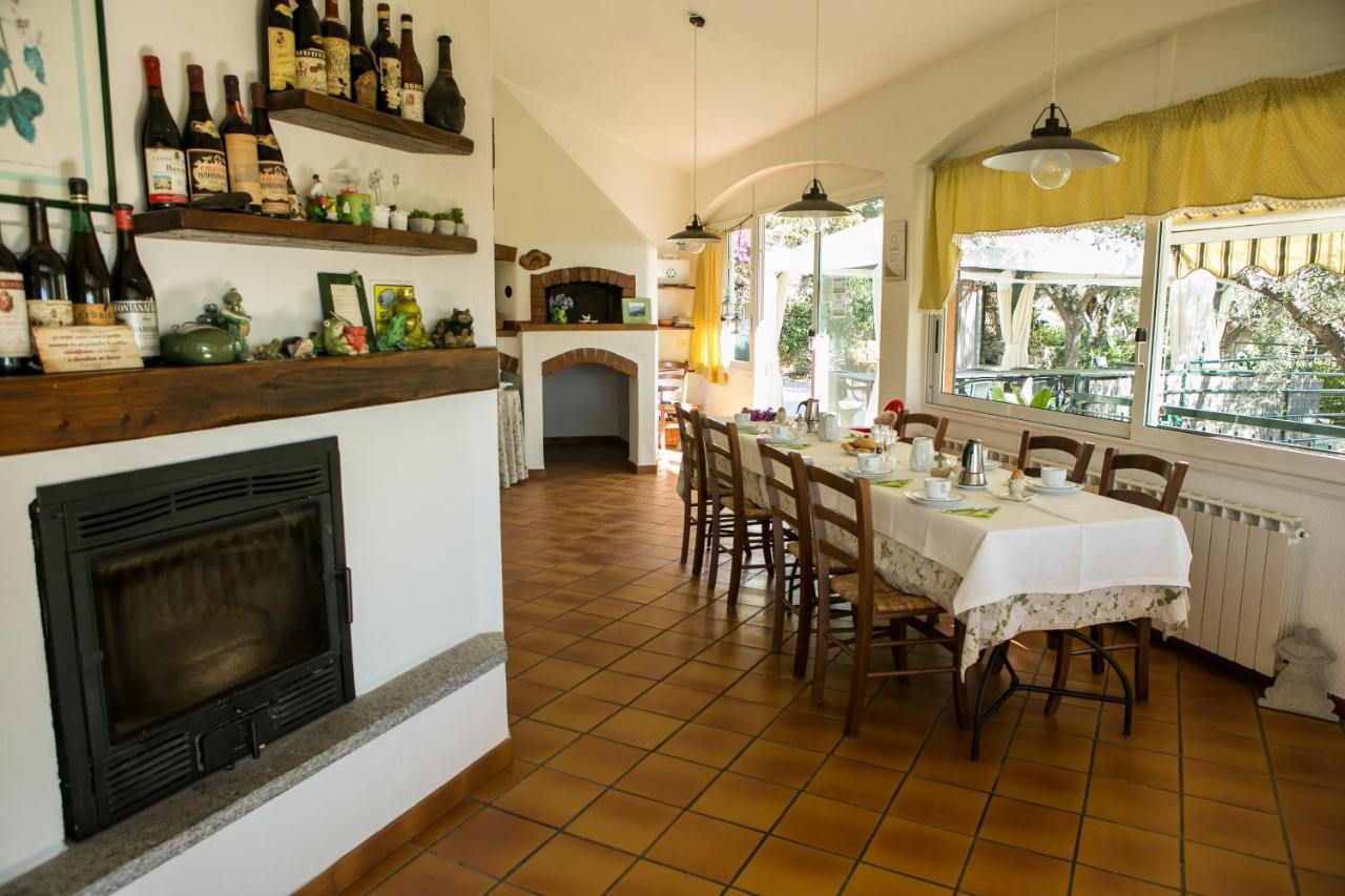 Le Raganelle Hotel Oneglia Kültér fotó