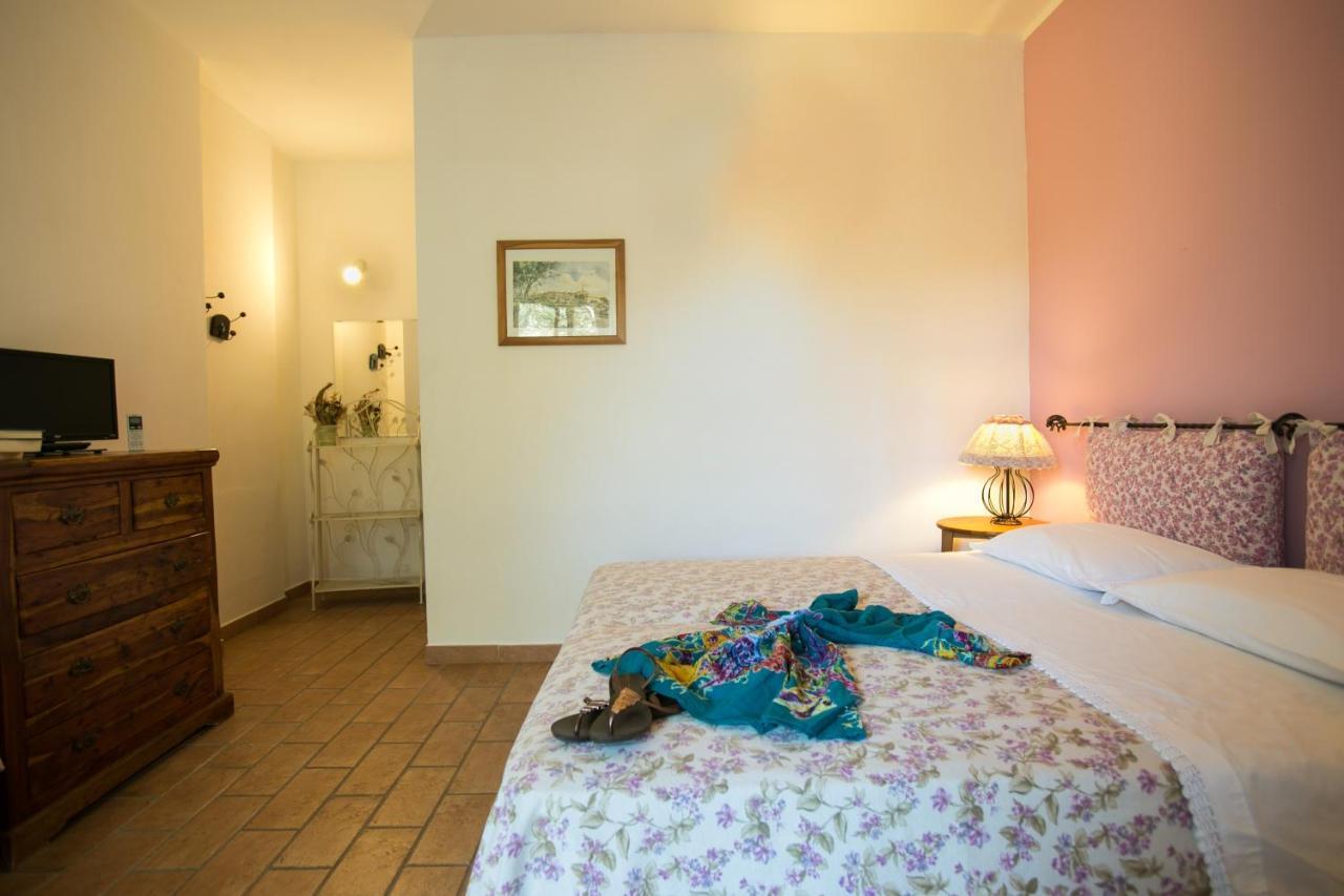 Le Raganelle Hotel Oneglia Kültér fotó